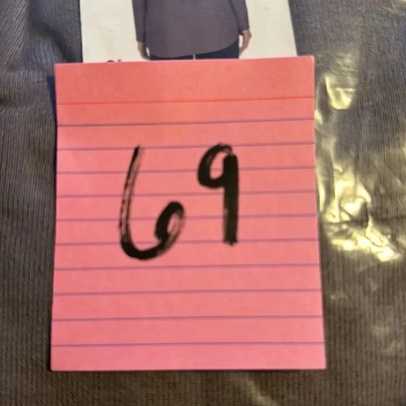 Matty M Lightweight Crewneck Tunic Top - Picture 12 of 12